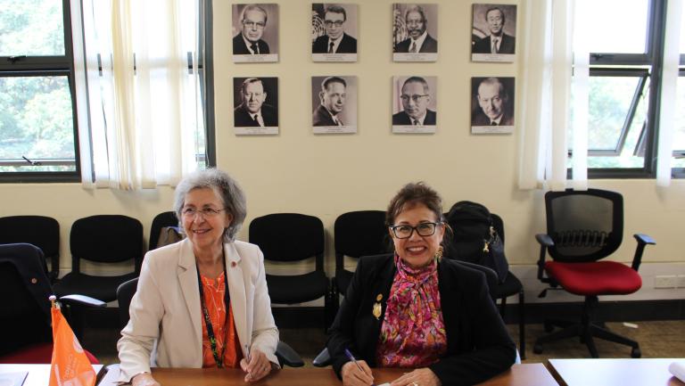 WOAH DG and CITES SG sign MoU